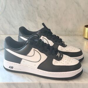 Nike NIB Air Force 1 ‘07 Black and white Sneakers SIZE 11 men